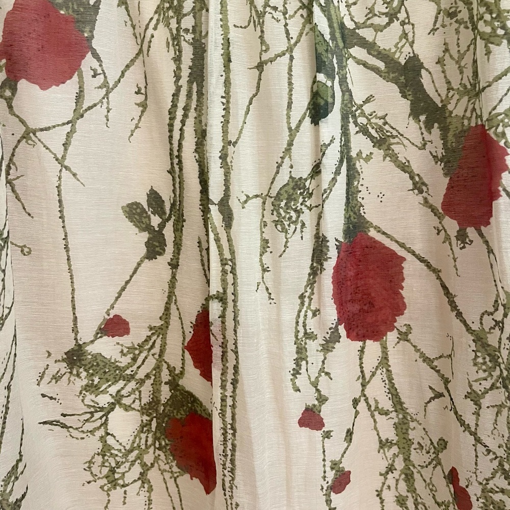 Anthropologie Viola Silk Red Rose Floral A-Line Skirt Size 2 - Picture 6 of 9